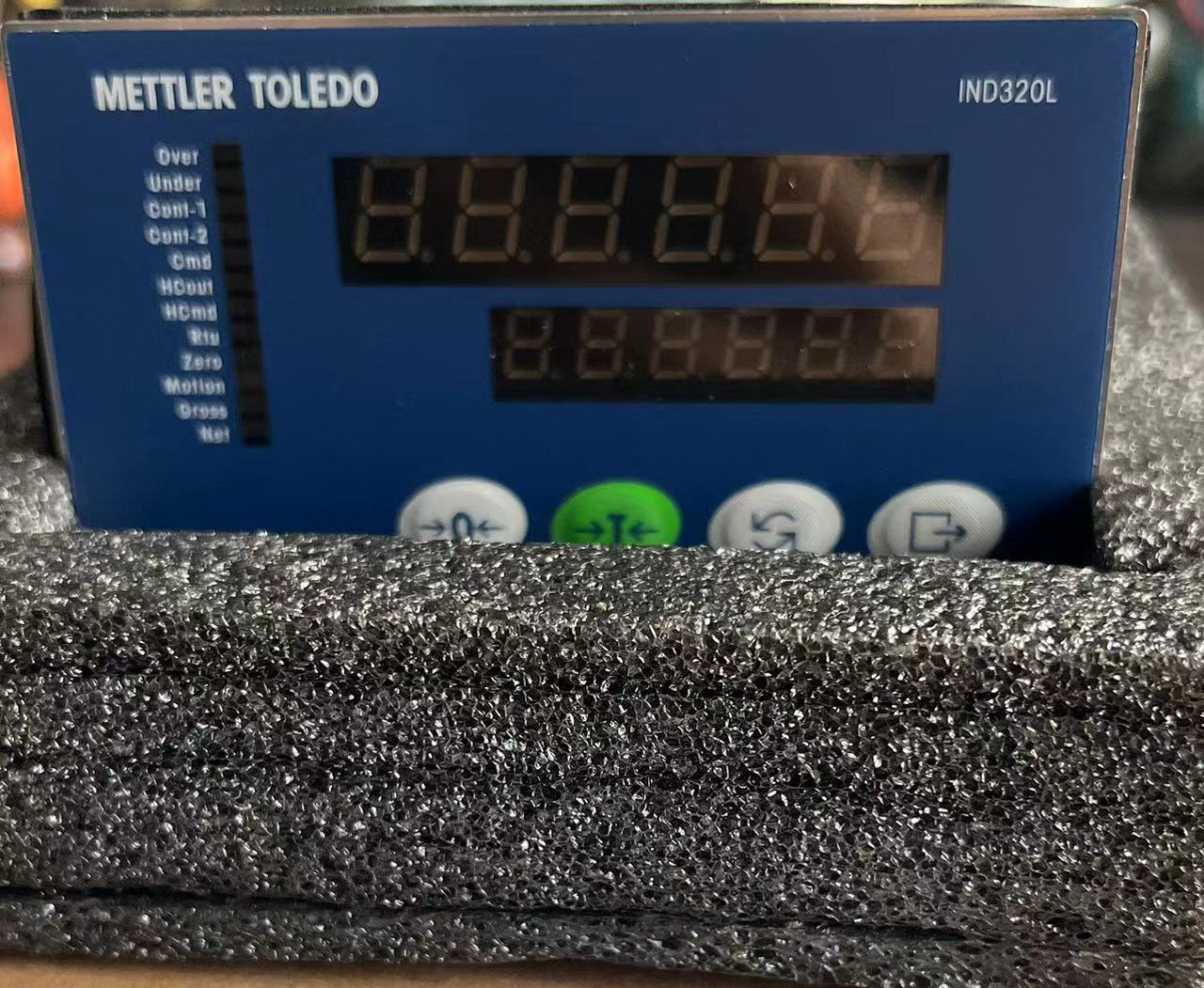 托利多IND320L稱（chēng）重儀表（biǎo）